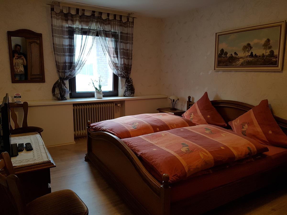Landgasthof Schaenzer Voerde Экстерьер фото