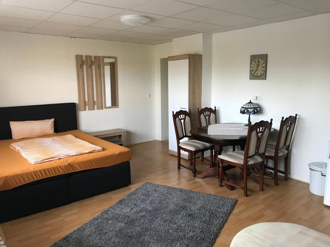 Landgasthof Schaenzer Voerde Экстерьер фото
